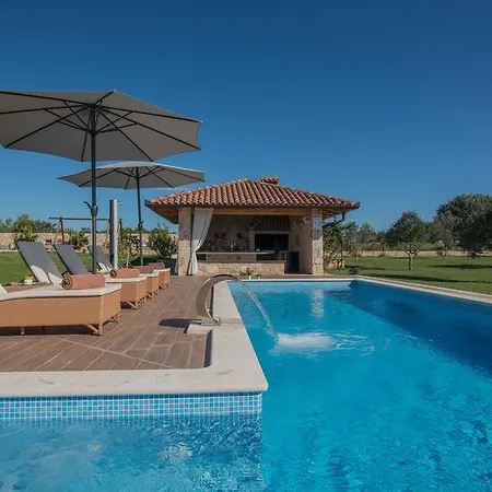 Villa Evelyn